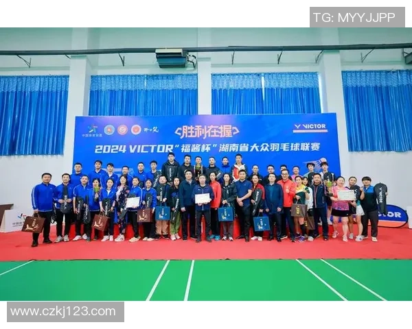 武汉羽毛球队在杯赛中的灵活性表现分析与点评